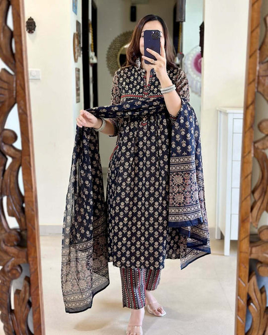Pure Cotton Kurta and Pants with Dupatta