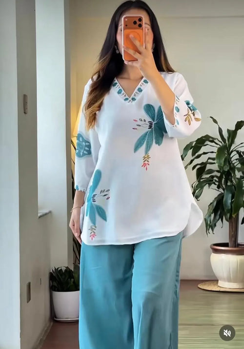 Soft Butterfly Top and Pallazo