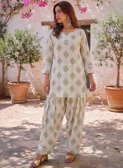 Kurta and Salwar set
