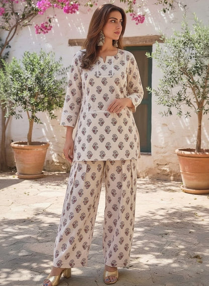 Kurta and Salwar set
